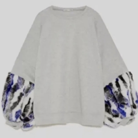ZARA GREY SWEATSHIRT WITH BLUE FUR SLEEVES WOMENS SIZE Large TOP - Picture 6 of 10